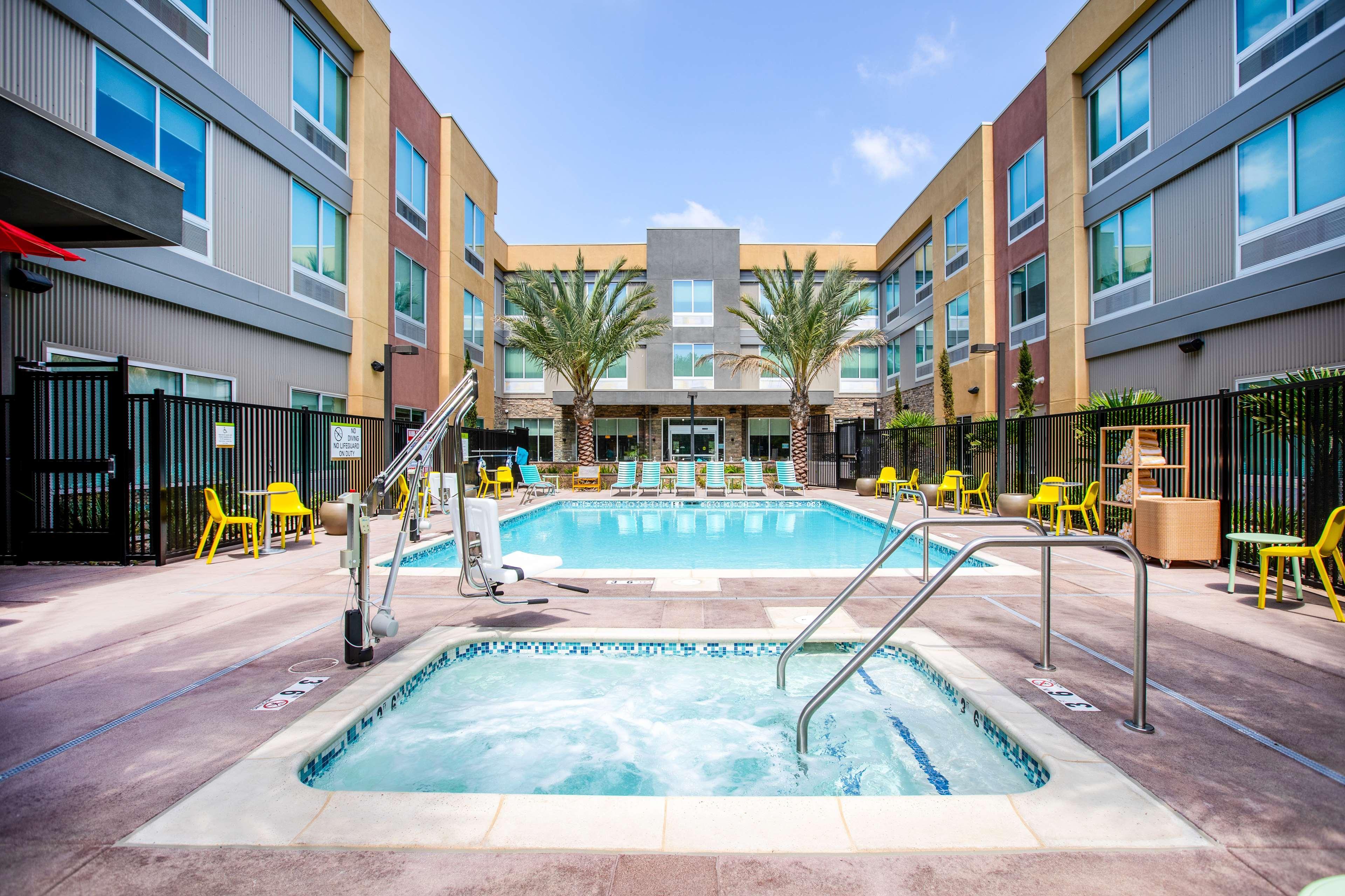 Home2 Suites By Hilton Carlsbad, Ca Exterior foto